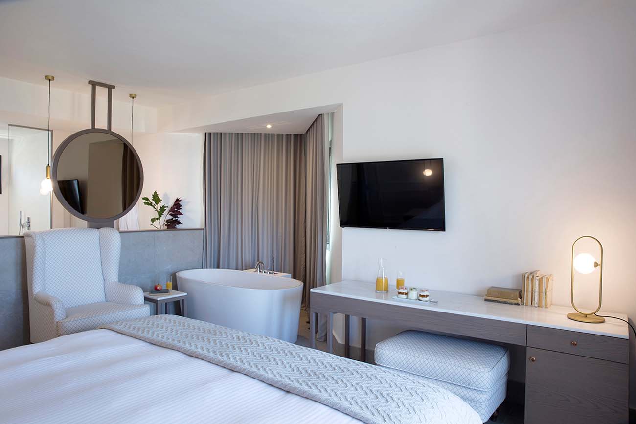 Junior Suite with Sea View | Thalassa Boutique Hotel